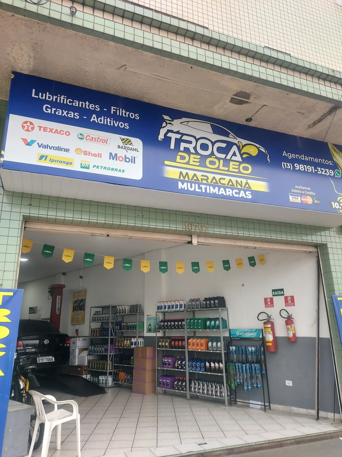 Fachada da Troca de Óleo Maracanã Multimarcas na Avenida Presidente Kennedy, em Praia Grande